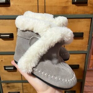 Jack & Lily boots - size 30/36M